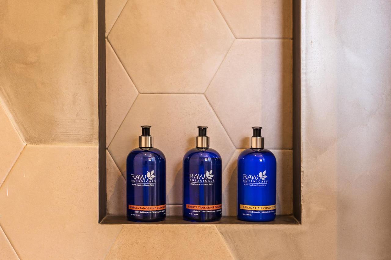 Mother Earth Luxury Boutique Hotel, Restaurant & Spa (Adults Only) Tamarindo Luaran gambar