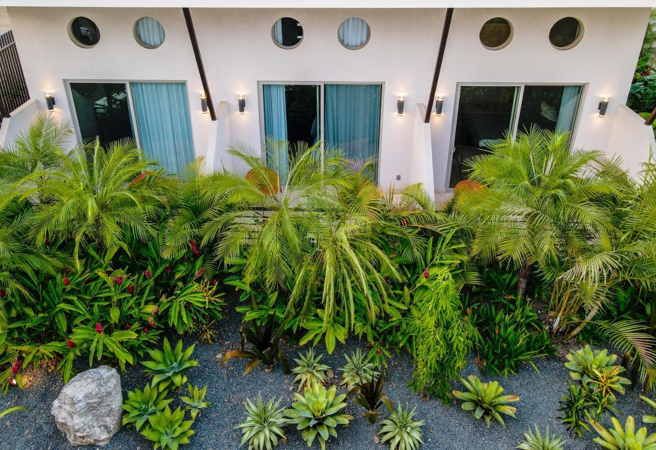 Mother Earth Luxury Boutique Hotel, Restaurant & Spa (Adults Only) Tamarindo Luaran gambar